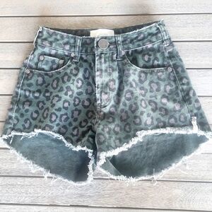 ONETEASPOON | Woman's Cutoff Jean Shorts | SZ 24